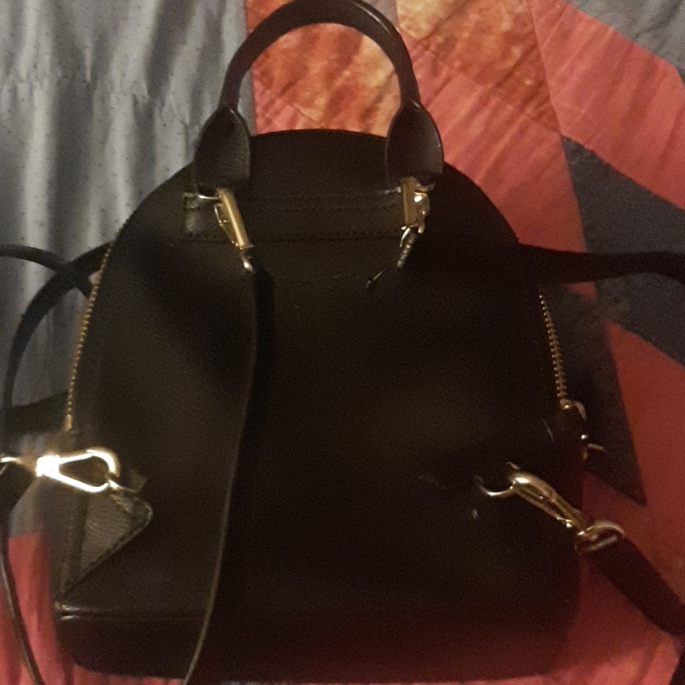DKNY mini Backpack - Picture 3 of 3